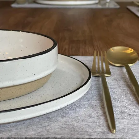 아파트 Beaux-arts • 2 2 Sdb • Parking Prive *