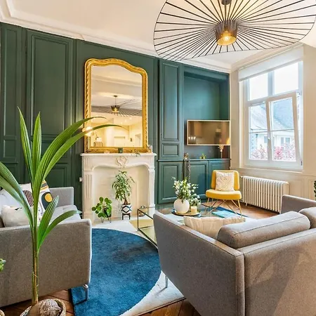 Beaux-arts • 2 2 Sdb • Parking Prive 아파트