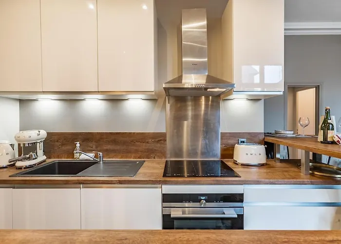 Beaux-arts • 2 2 Sdb • Parking Privé Appartamento *